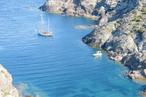 Criques et calas de Cap de Creus sur la Costa Brava en Espagne